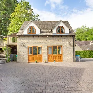 Beeches Studio Apartment
