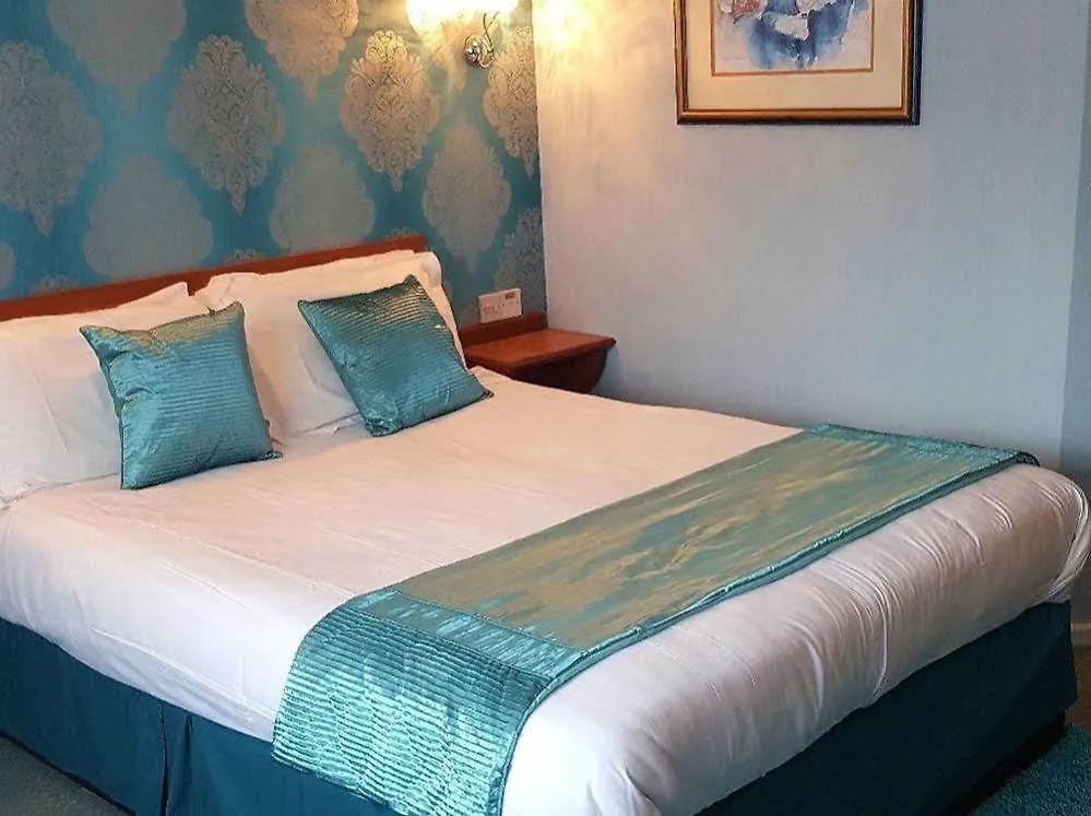 Bridge Inn Clevedon 2*,